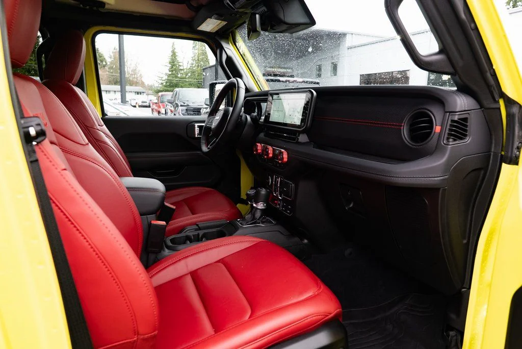 Used 2024 Yellow Jeep Rubicon 392 image 25