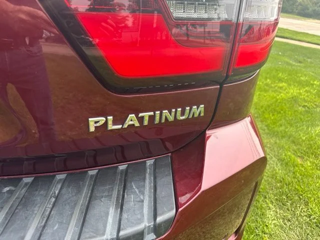 Used 2024 Red Nissan Platinum image 10