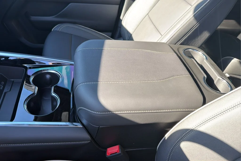 New 2027 Polar White Tricoat Chevrolet Premier image 28