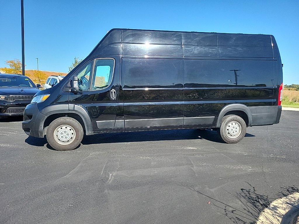 Used 2023 Black Ram Super High Roof image 2