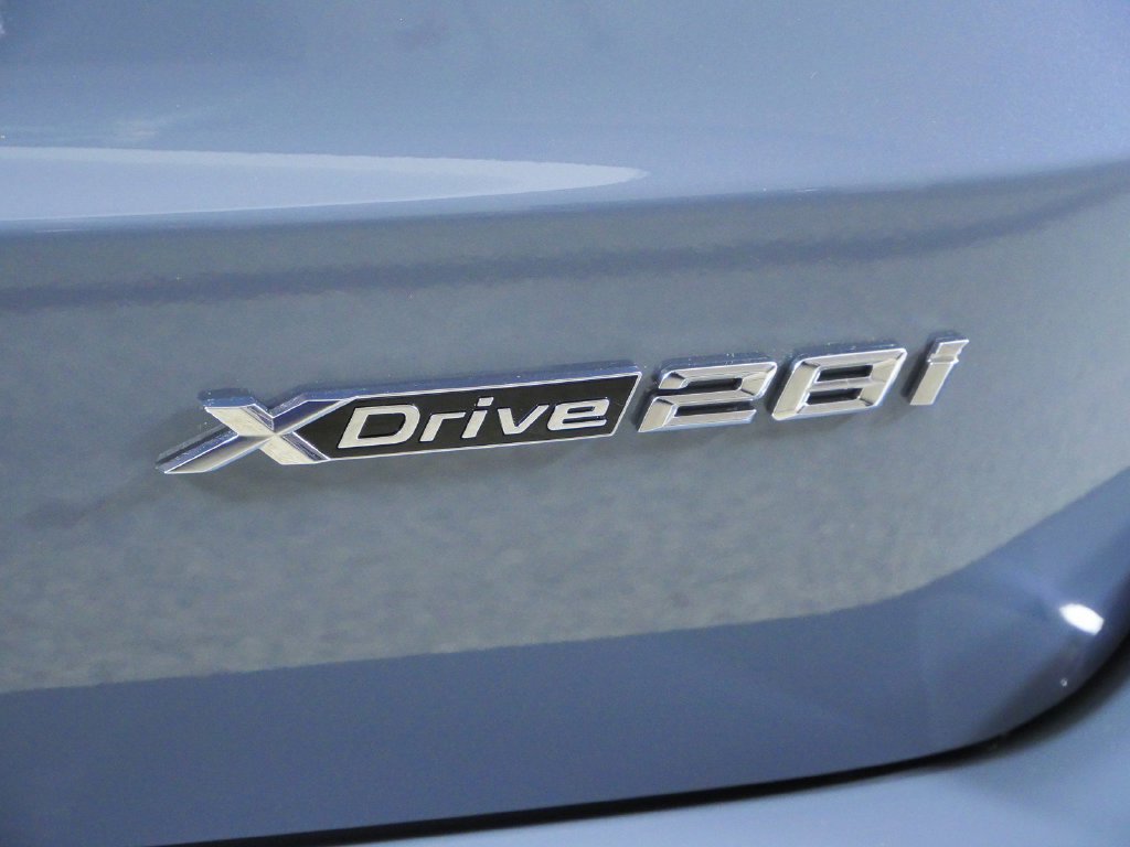 New 2027 Storm Bay Metallic BMW xDrive28i image 11