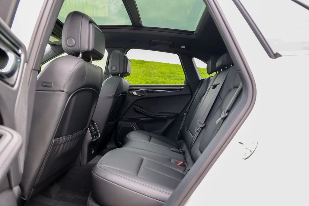 Certified Used 2026 White Porsche  image 39