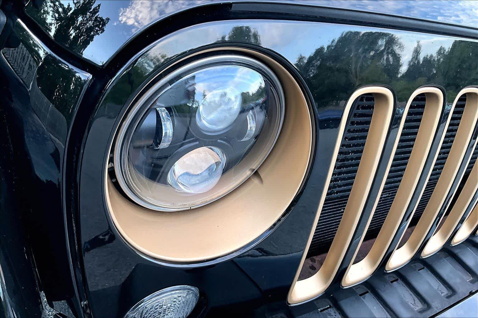 Used 2014 Black Clearcoat Jeep Dragon Edition image 26