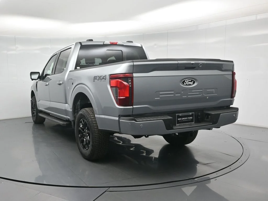 New 2026 Iconic Silver Metallic Ford XLT image 25