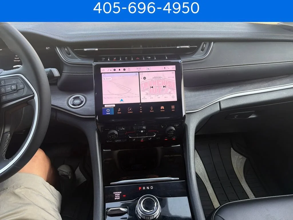 Pre-Owned 2023 Jeep Grand Cherokee Limited