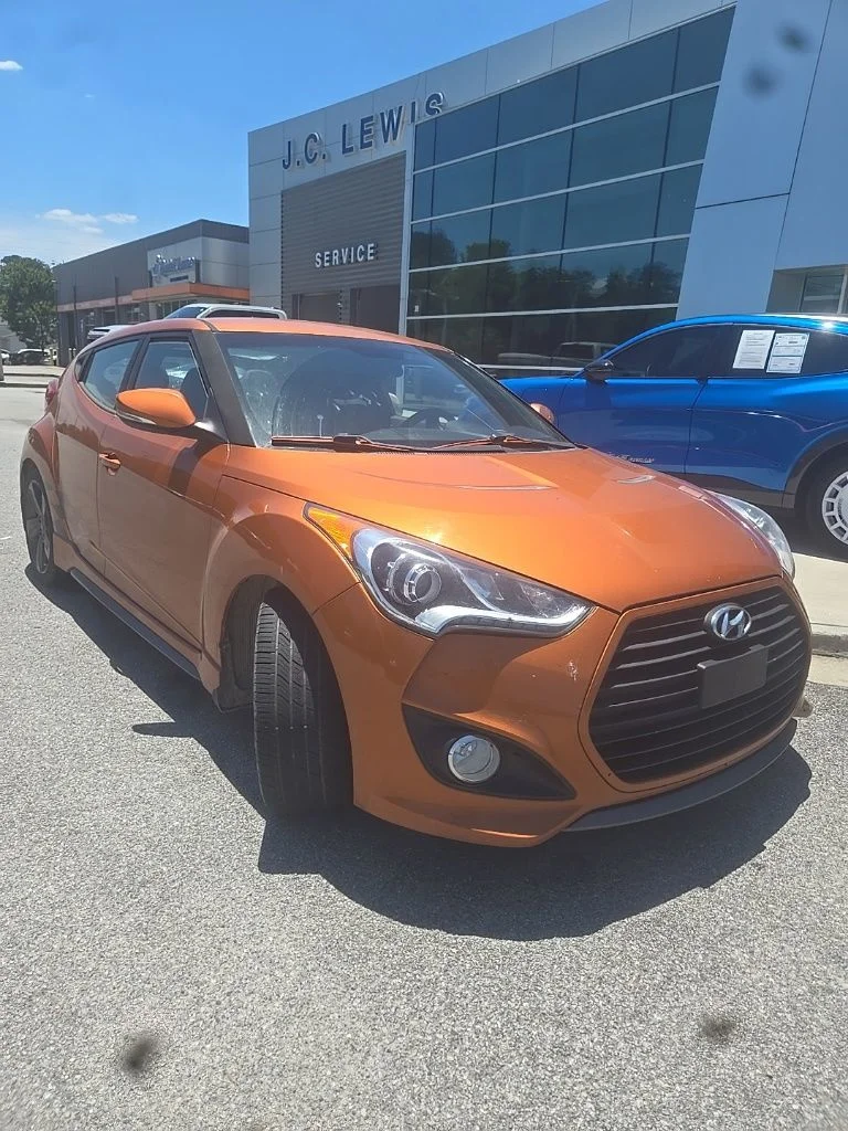 2015 Hyundai Veloster's photo