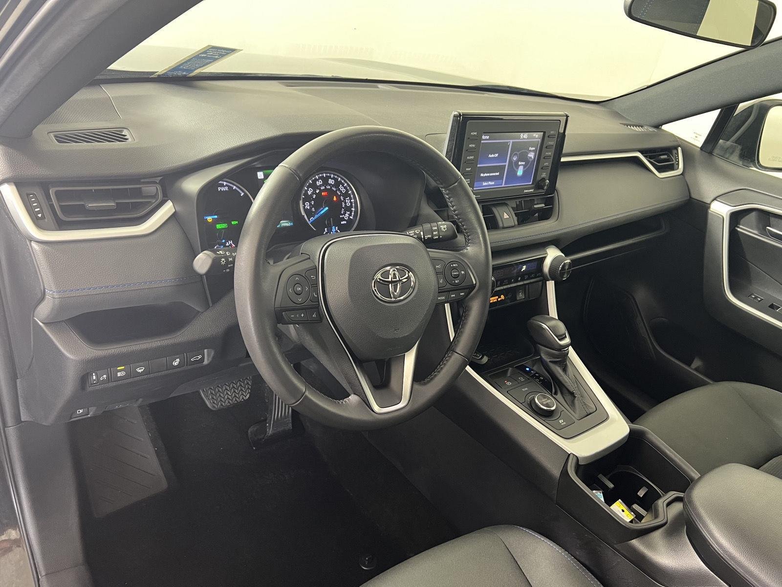 Used 2022 Midnight Black Metallic Toyota Hybrid SE image 10