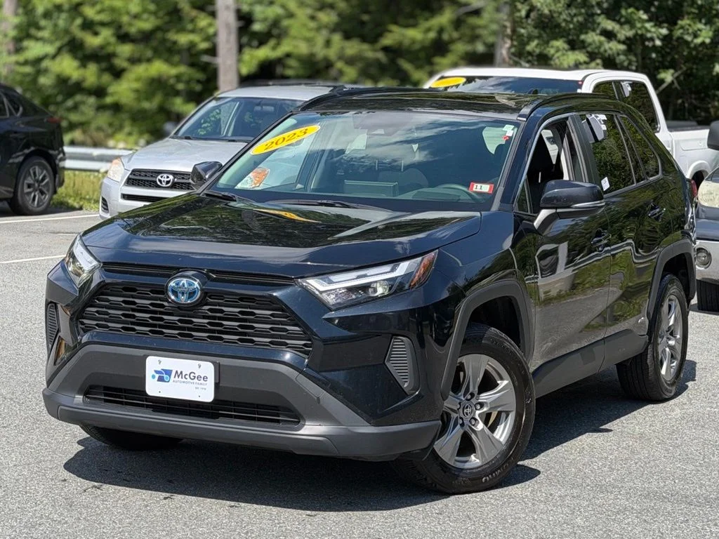 Used 2023 Black Toyota XLE image 1
