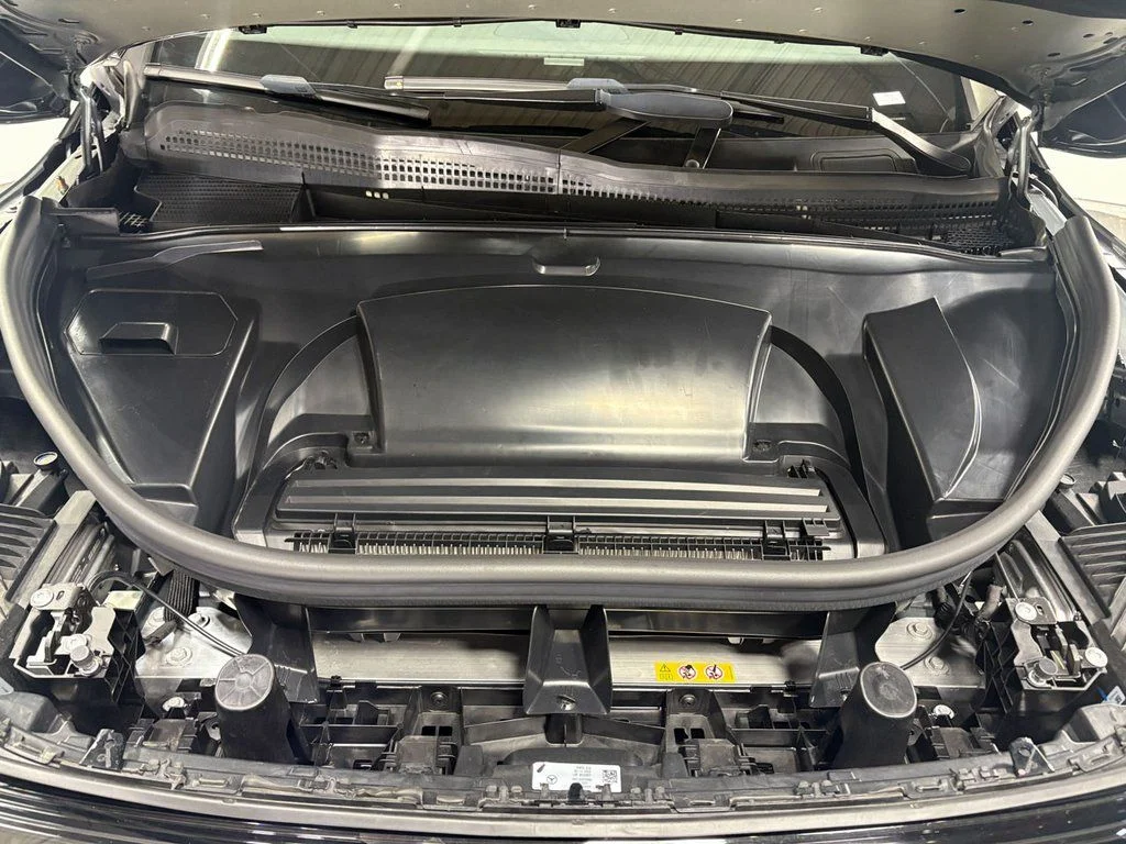Used 2023  Mercedes-Benz 350 SUV image 36