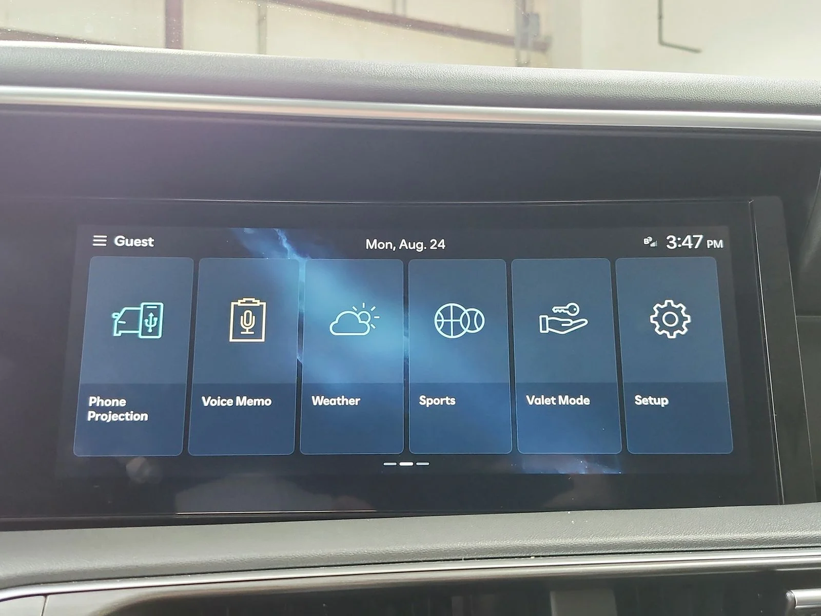 Used 2026 White Hyundai SEL image 30