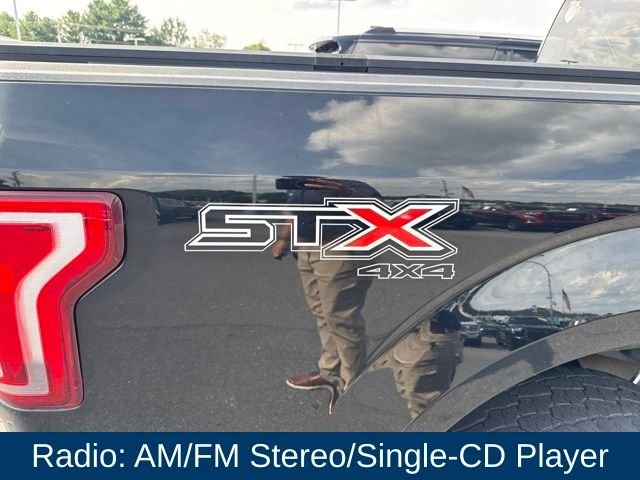 Used 2017 Black Ford XL image 9