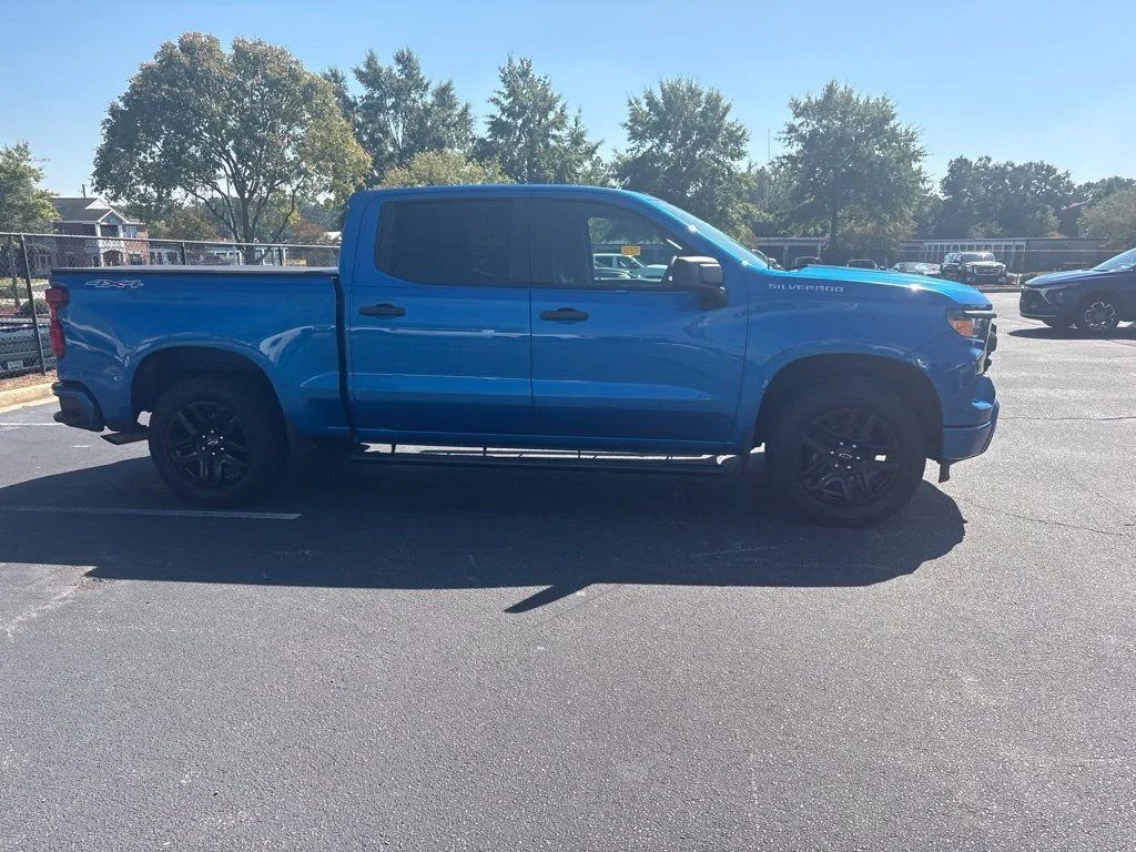 Used 2022 GLACIER BLUE METALLIC Chevrolet Custom image 2