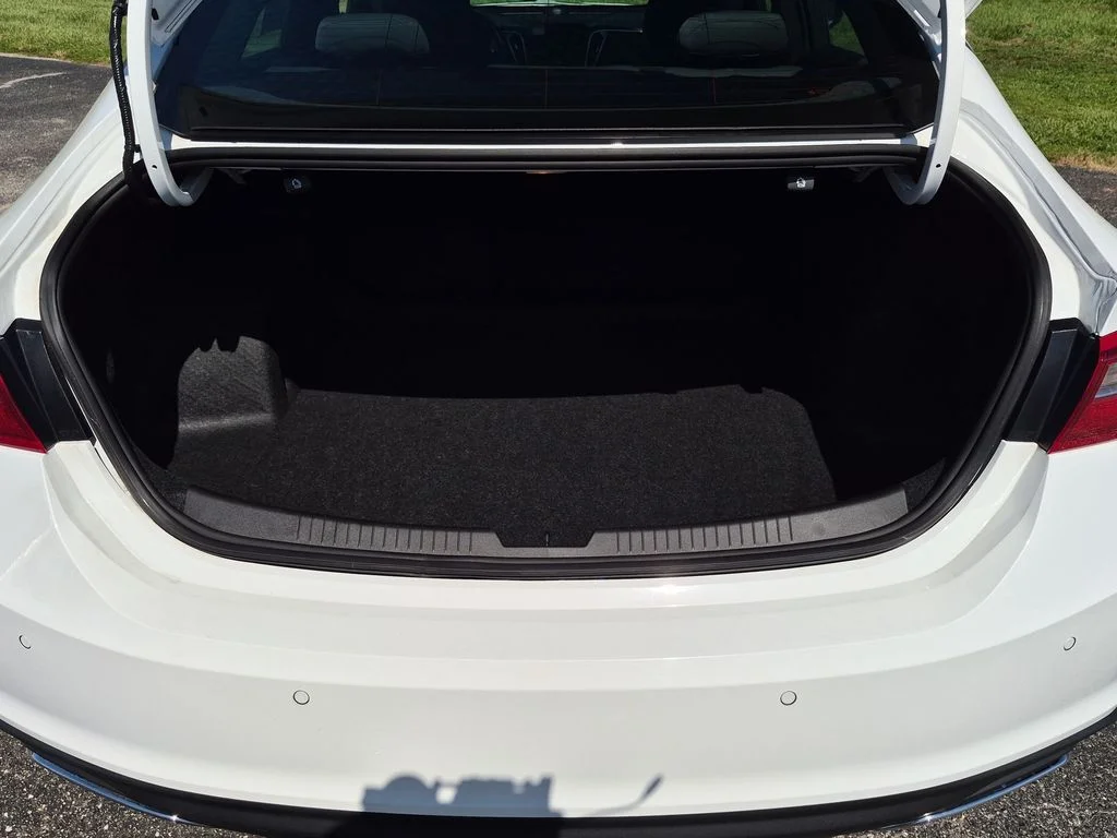 Used 2024 White Chevrolet RS image 22