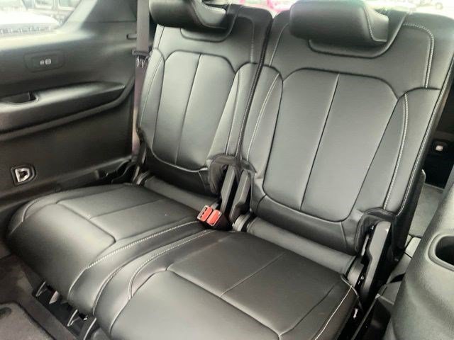 New 2026 Copper Shino Metallic Clear-Coat Exterior Paint Jeep Limited image 22