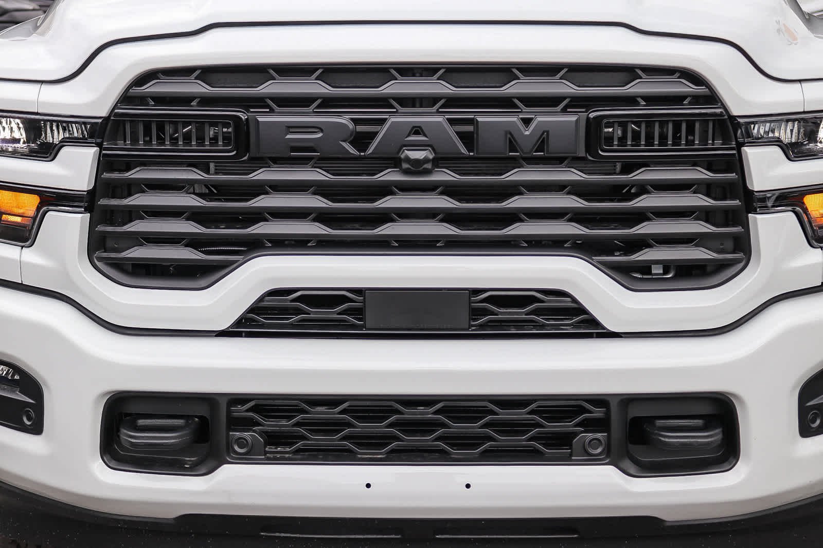 New 2027 Bright White Clear-Coat Exterior Paint RAM Big Horn image 9