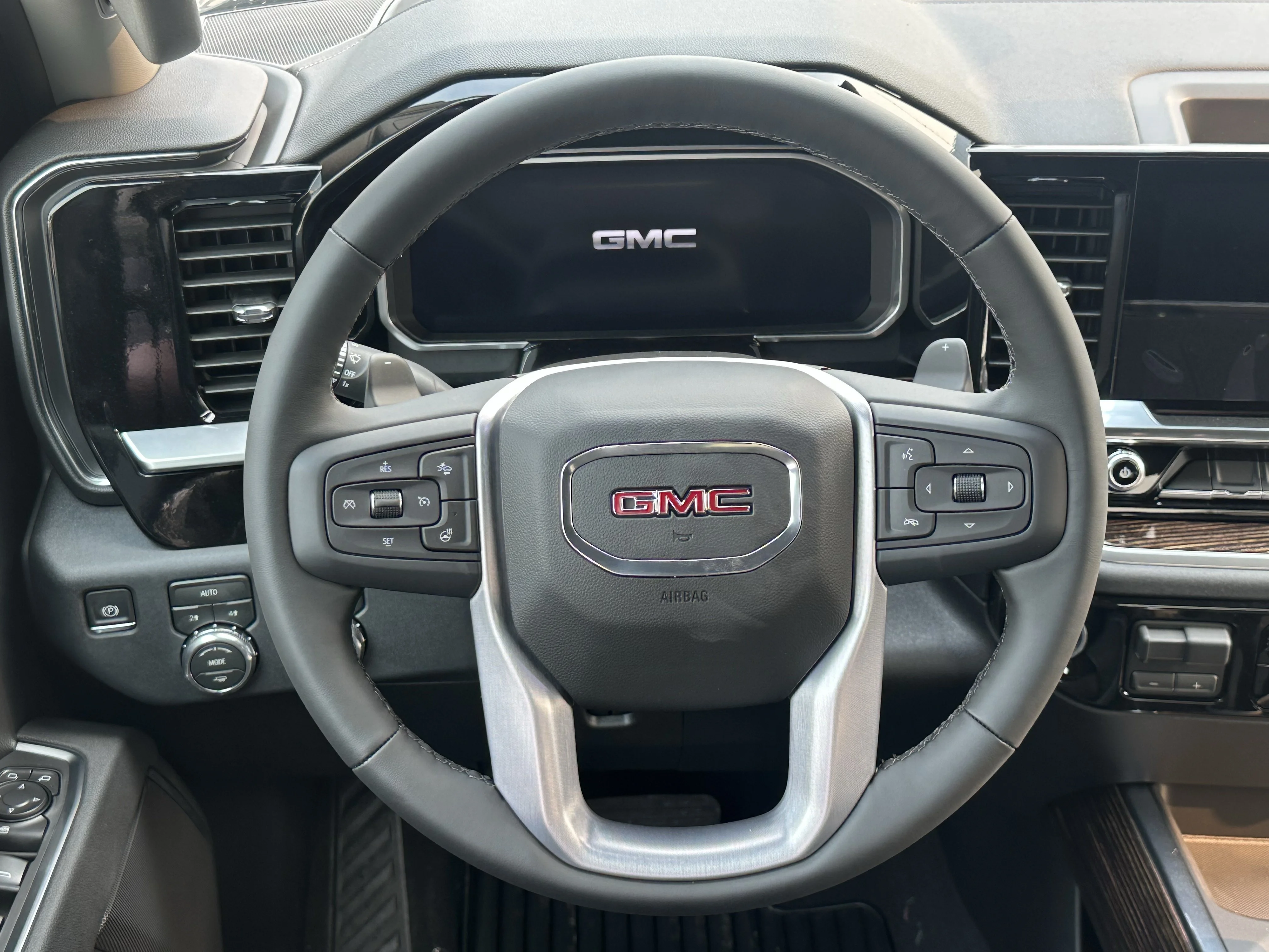 New 2026 Onyx Black GMC Elevation image 12