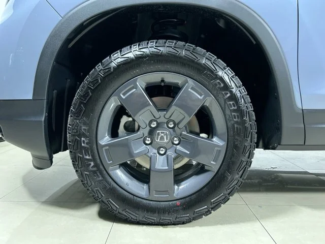 New 2026 SONIC GRAY Honda TrailSport image 10