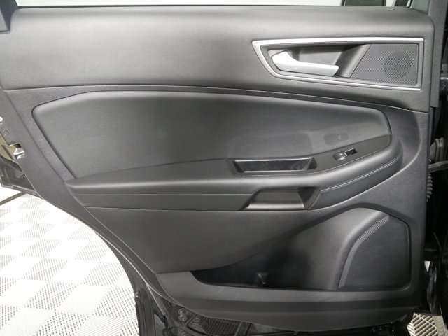 Used 2019 Agate Black Metallic Ford SEL image 11