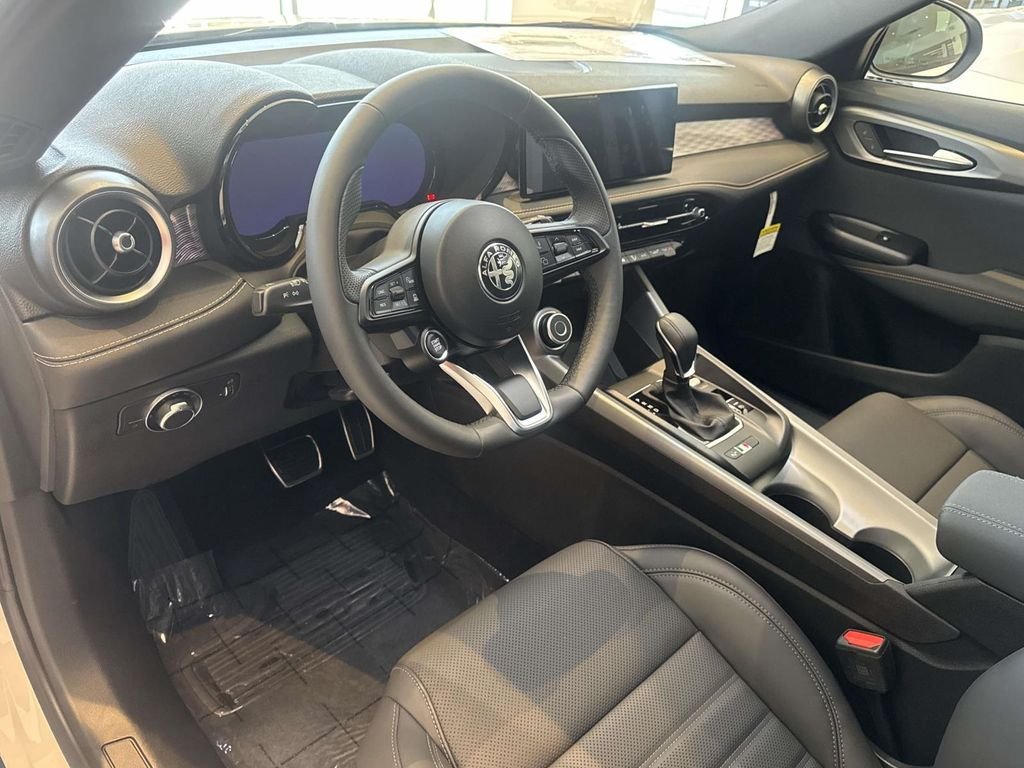 2026 Alfa Romeo Tonale Sprint - Photo 6