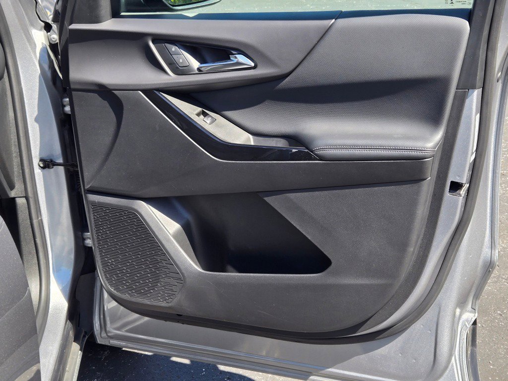 Certified Used 2025 Sterling Gray Metallic Chevrolet LT image 7