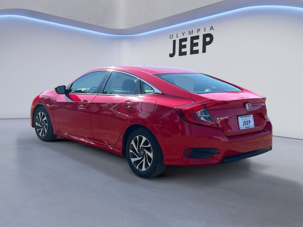 Used 2016 Red Honda EX image 3