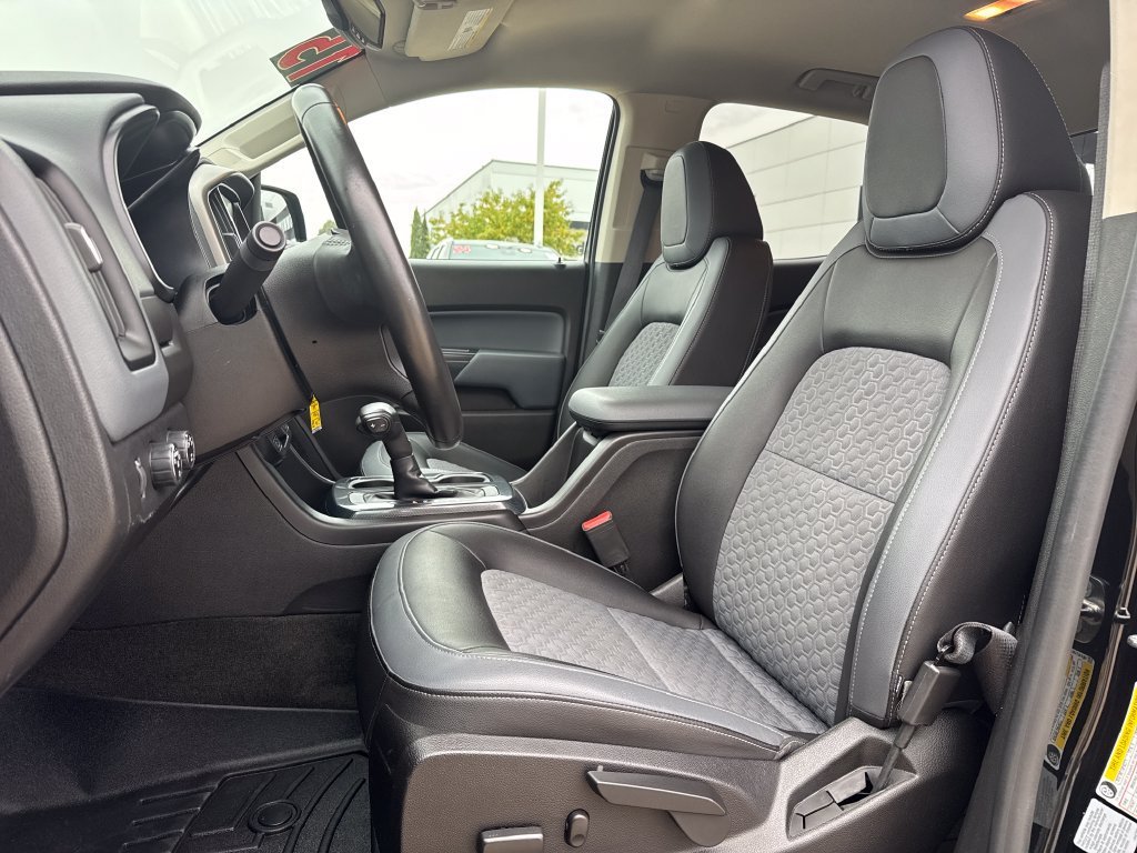 2015 Chevrolet Colorado Z71 - Photo 14