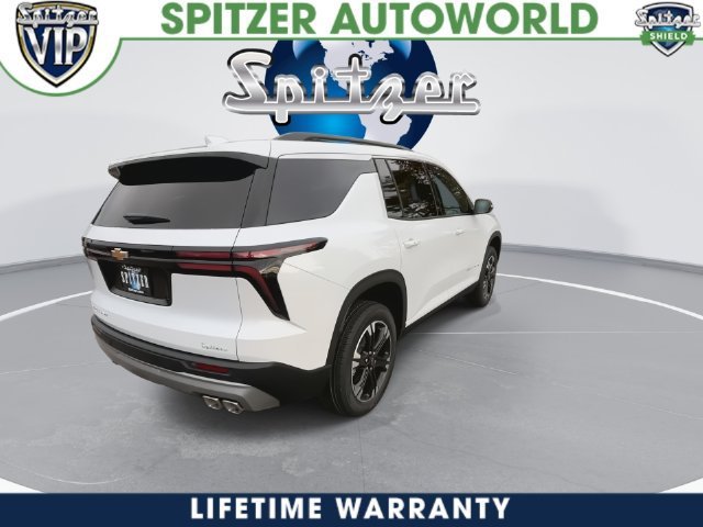 2027 Chevrolet Traverse LT - Photo 14