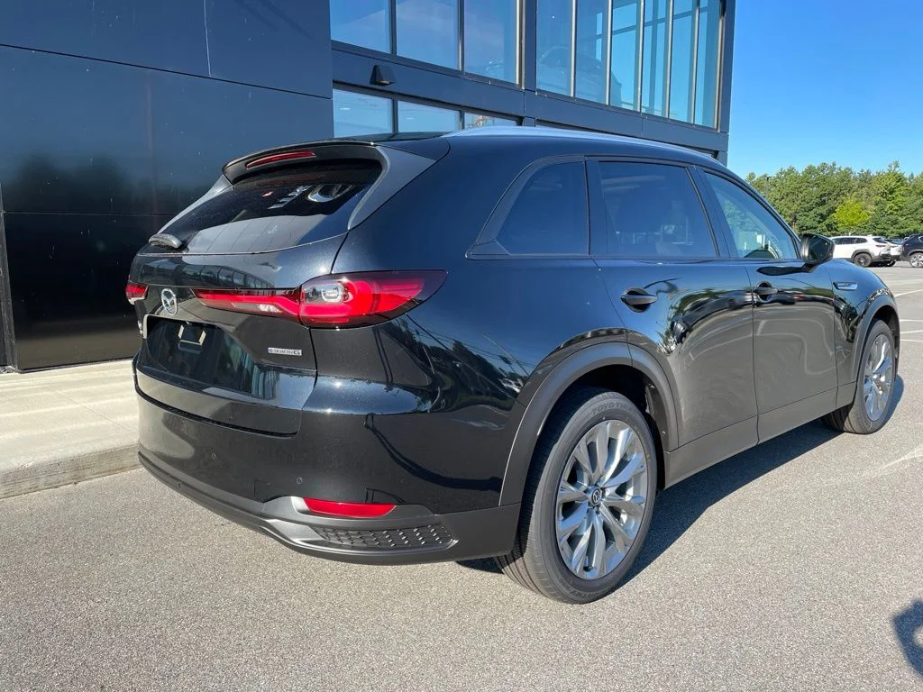 New 2026 Black Mazda 3.3 Turbo Preferred image 5