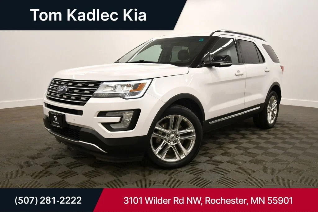 2016 Ford Explorer XLT 4WD's photo