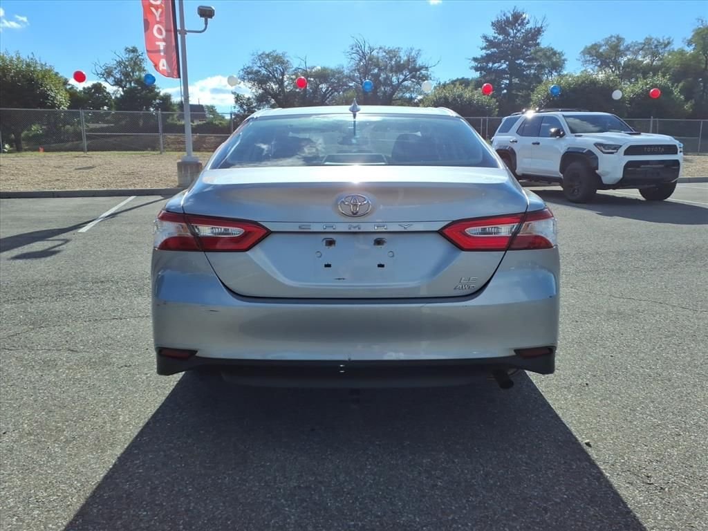Used 2020 Silver Toyota LE image 6