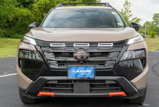 Used 2025 Beige/tan Nissan Rock Creek image 3