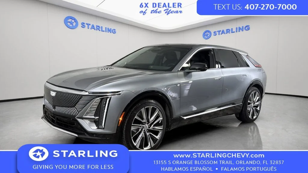 2025 Cadillac LYRIQ Luxury 3