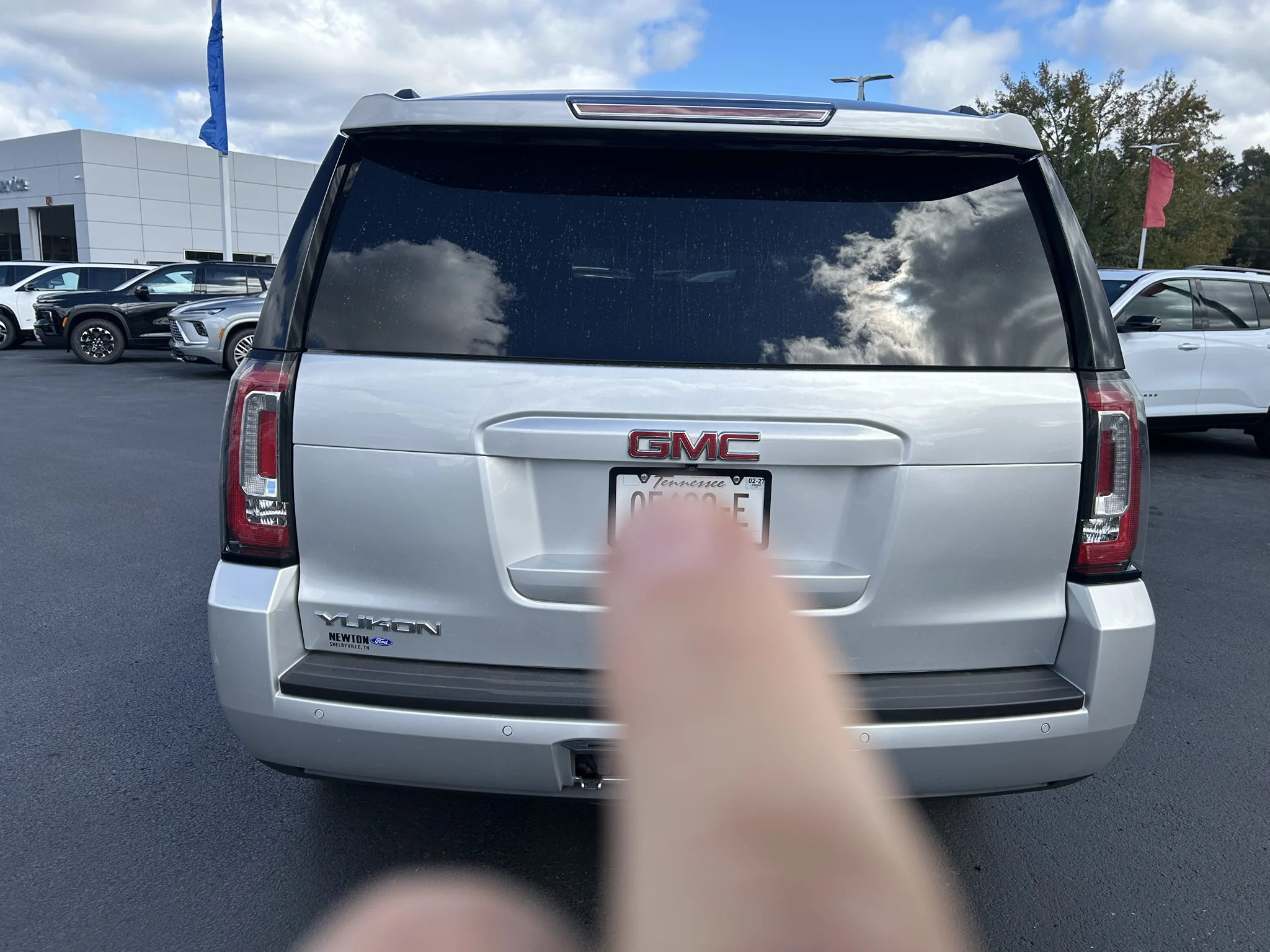 Used 2019 QUICKSILVER METALLIC GMC SLT Standard Edition image 5