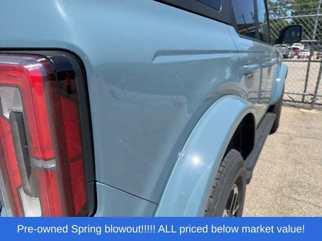 Used 2021 Blue Ford Outer Banks image 11