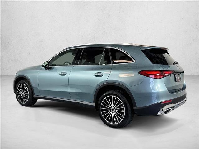 New 2027 Verde Silver Metallic Mercedes-Benz GLC 300 image 37