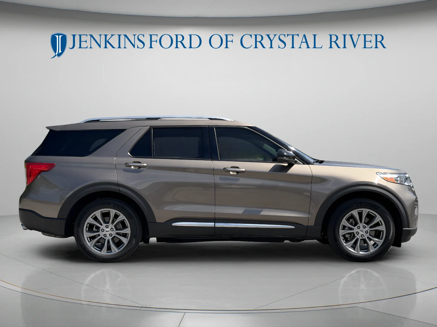 Used 2021 Stone Gray Metallic Ford Limited image 2