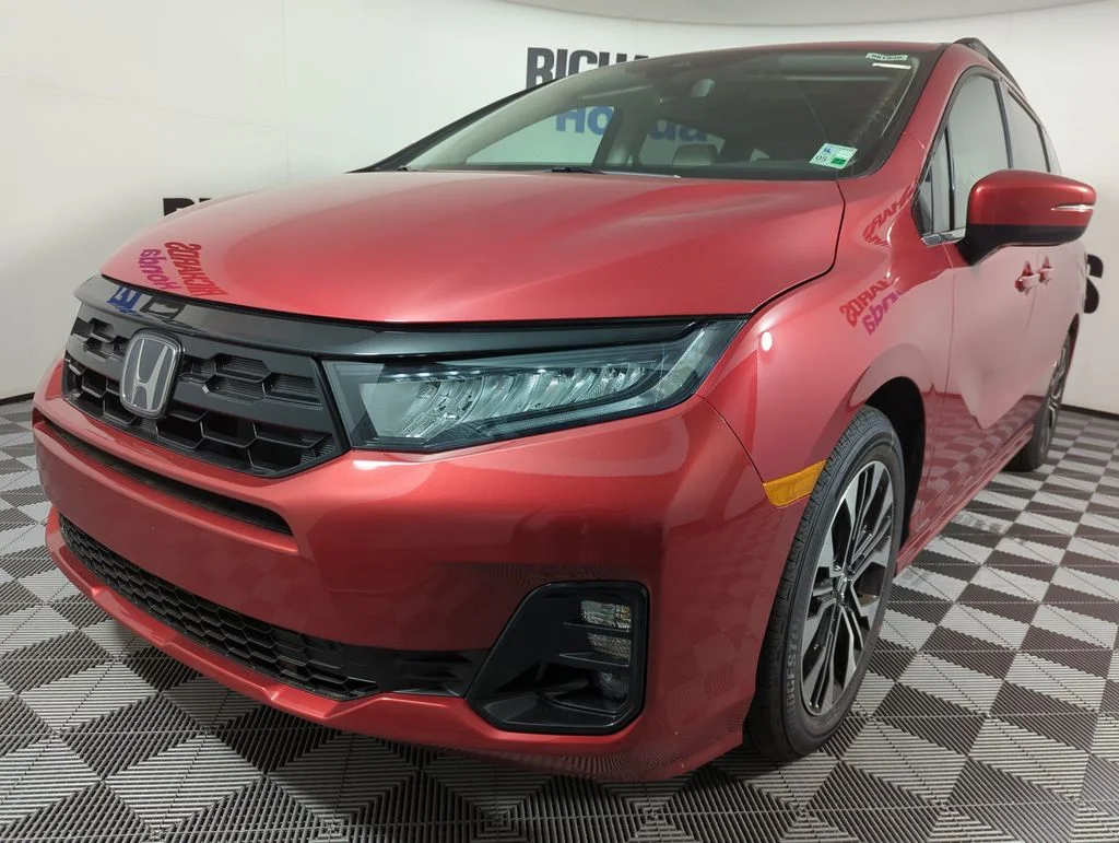 2026 Honda Odyssey Elite's photo