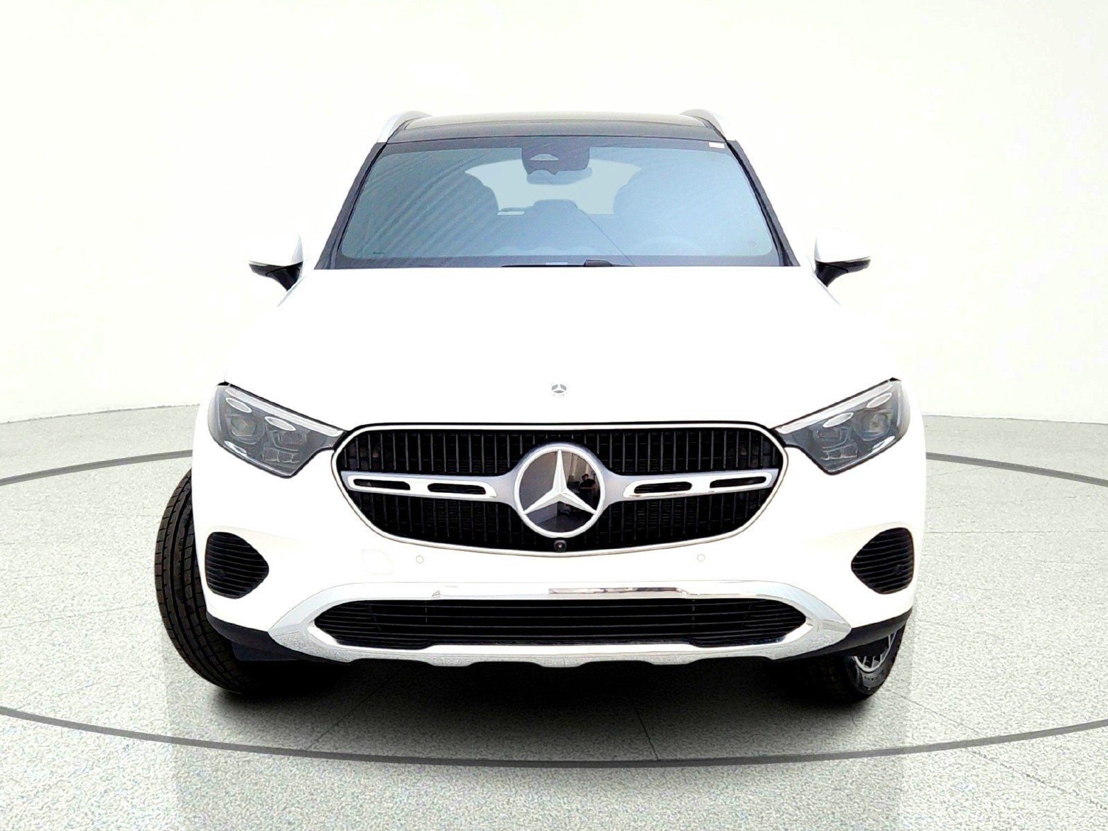 New 2026 Polar White Mercedes-Benz GLC 300 SUV image 3