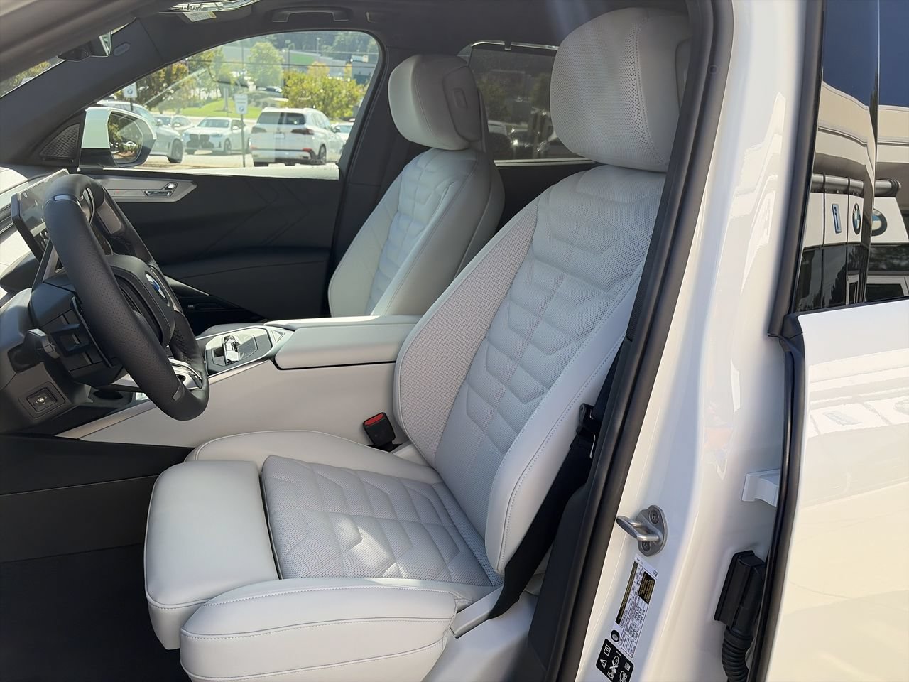 New 2027 Alpine White BMW 40 xDrive image 14