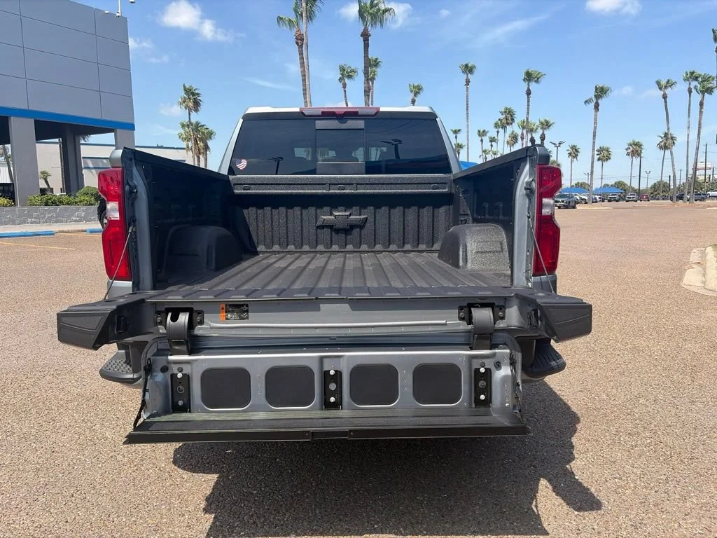 2026 Chevrolet Silverado 1500 RST - Photo 6