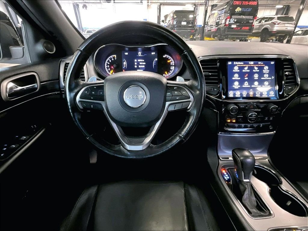 Used 2020 White Jeep Limited X image 18