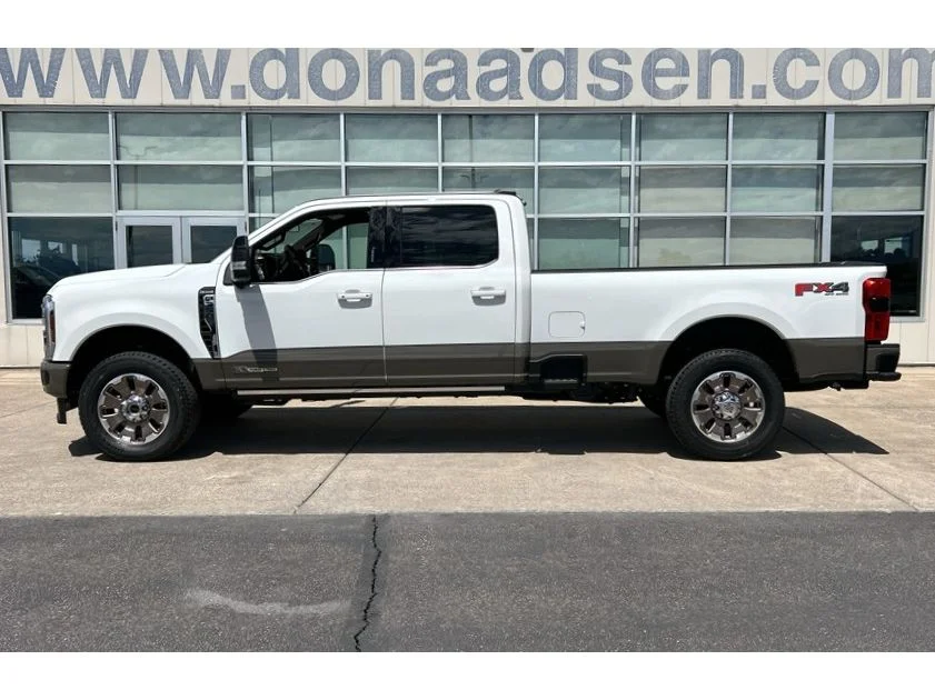 New 2026 Star White Metallic Tri-Coat Ford F-350® King Ranch® image 4