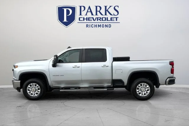 Certified Used 2022 Silver Ice Metallic Chevrolet LT image 4