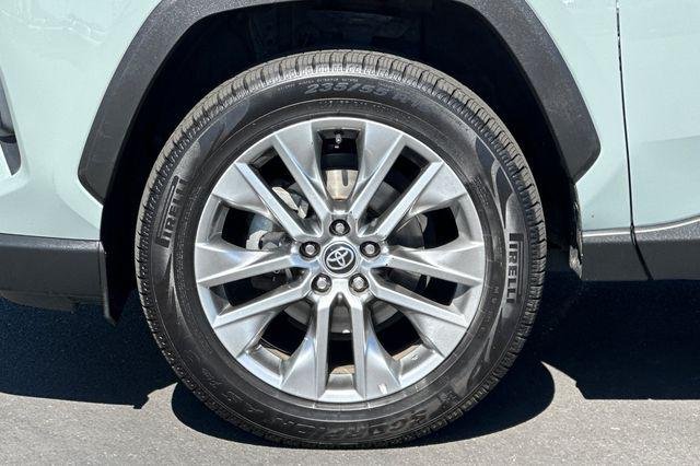 Certified Used 2022 LUNAR ROCK Toyota  image 31