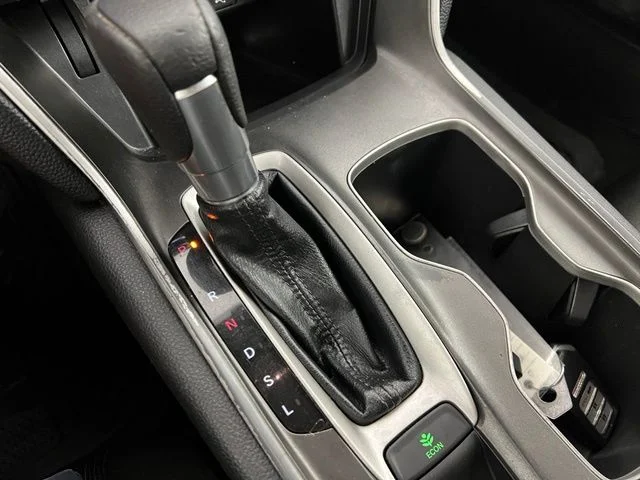 Used 2018 Black Honda LX image 25