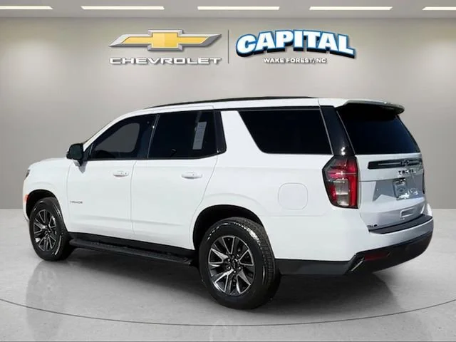 Used 2023 Summit White Chevrolet Z71 image 3