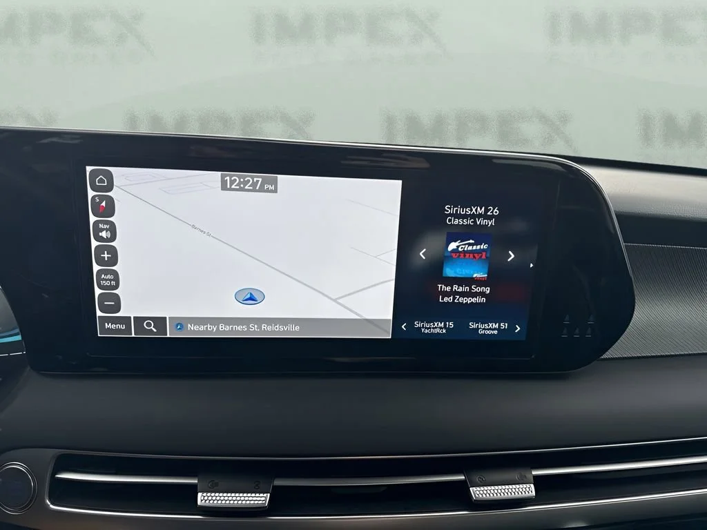 Used 2025 Charcoal Hyundai SEL image 21