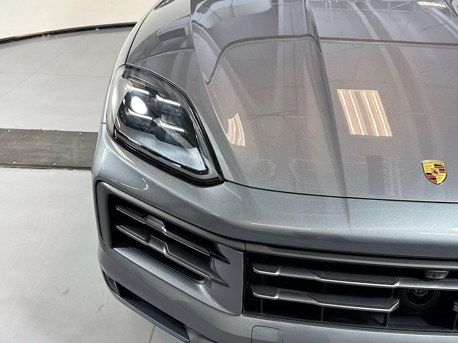 New 2026 Vanadium Grey Metallic Porsche  image 27