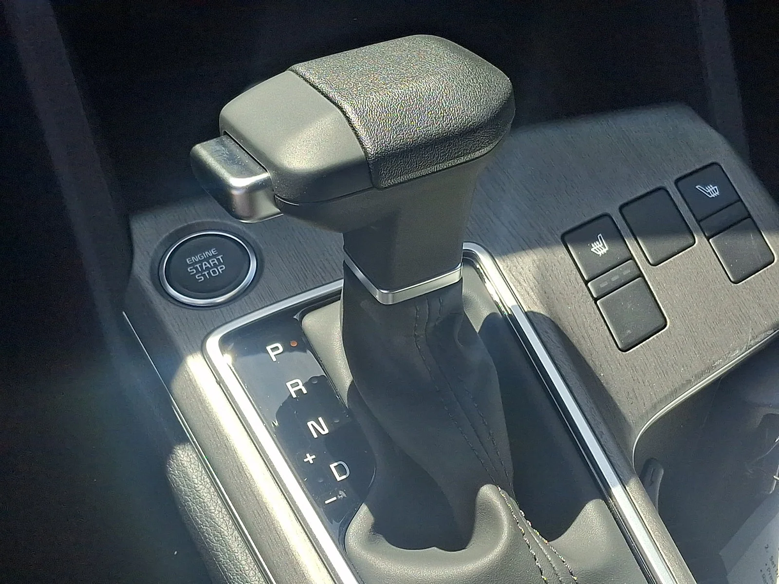 New 2027 White Kia X-Line image 15