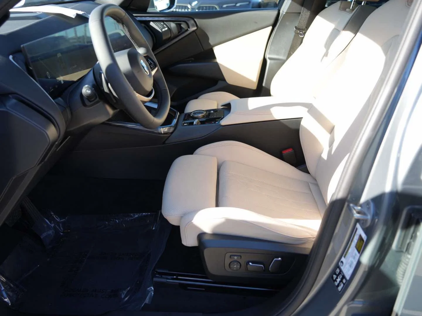 2025 BMW X3 30 - Photo 15